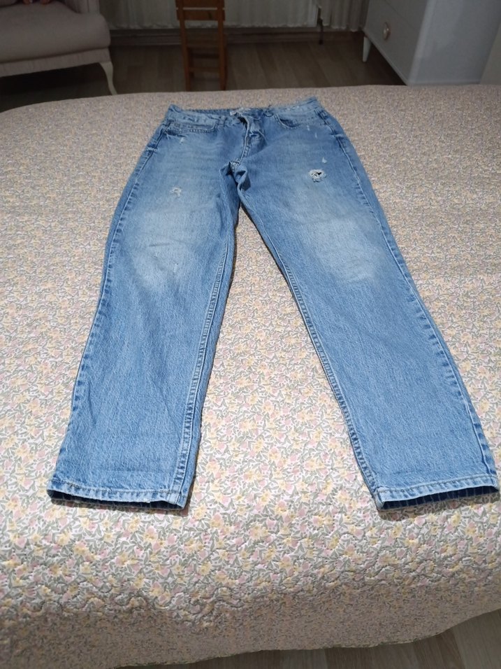 Bohem Mavi Düğmeli Geniş Kesim Kot Pantolon - Görsel 3