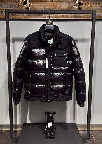 Moncler m