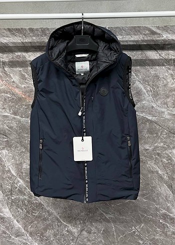 Moncler m