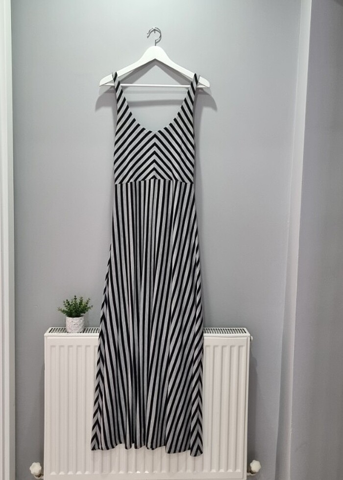 Gri siyah maxi elbise - Görsel 4