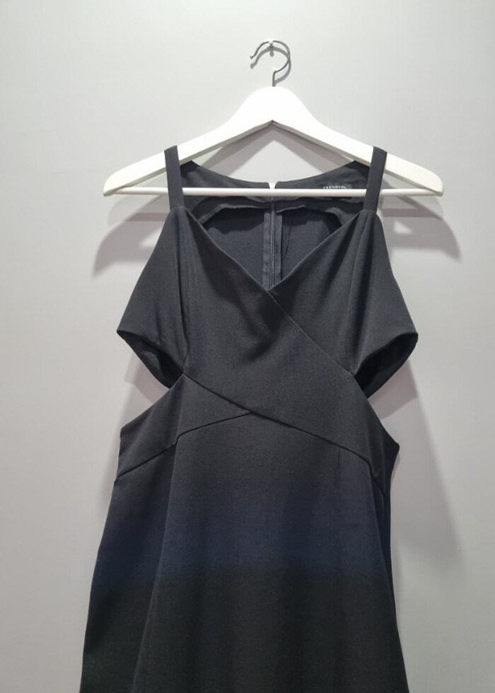 Siyah Abiye - Görsel 2