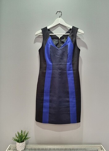 Mavi Siyah Kısa Elbise - Görsel 5