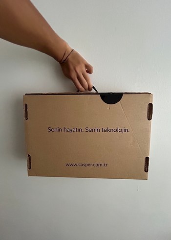 CASPER Nirvana X600 LAPTOP - Core i7- 32 GB RAM 1TB
