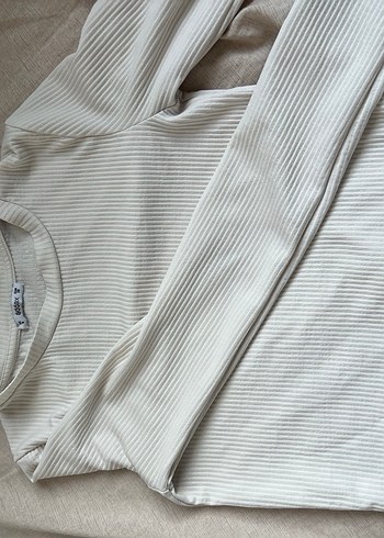 Beyaz crop - Görsel 3