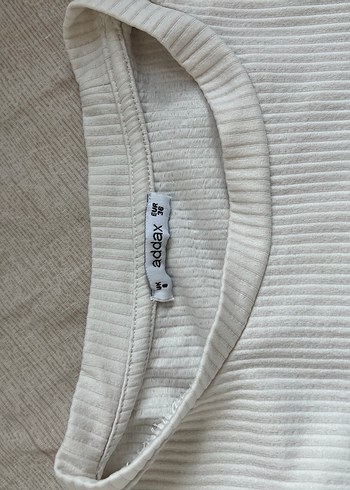 Beyaz crop - Görsel 2