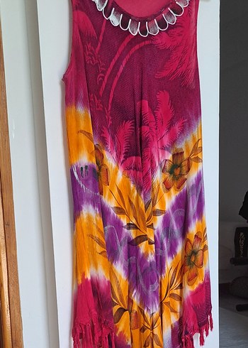 Diğer Renkli Batik Desenli Uzun Kadın Elbise