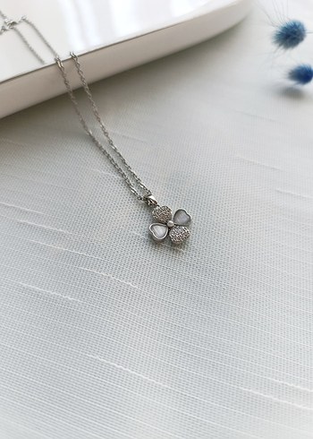 Altın Renkli Çiçek Desenli çelik Kolye - Görsel 8