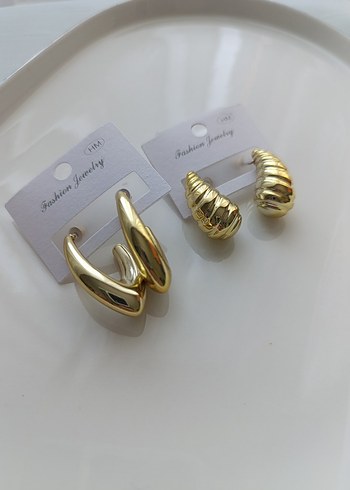 Günlük Kullanım İçin Minimalist Beyaz Tokalı Küpe - Görsel 2