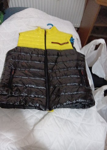 Sarı Fermuarlı Kadın Şişme Yelek - Görsel 6