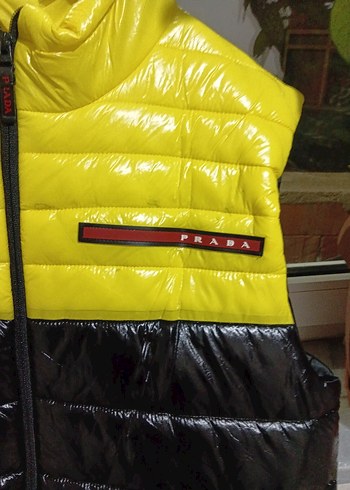 Sarı Siyah Fermuarlı Erkek Şişme Yelek PRADA - Görsel 2