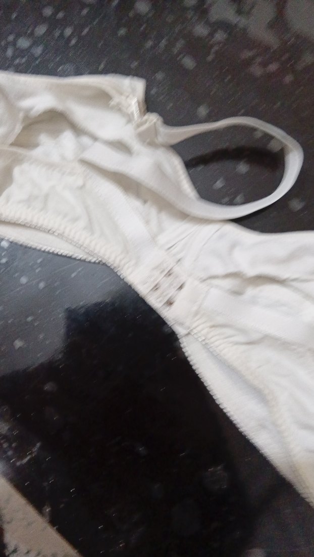 Beyaz Minimalist Sütyen - Görsel 4