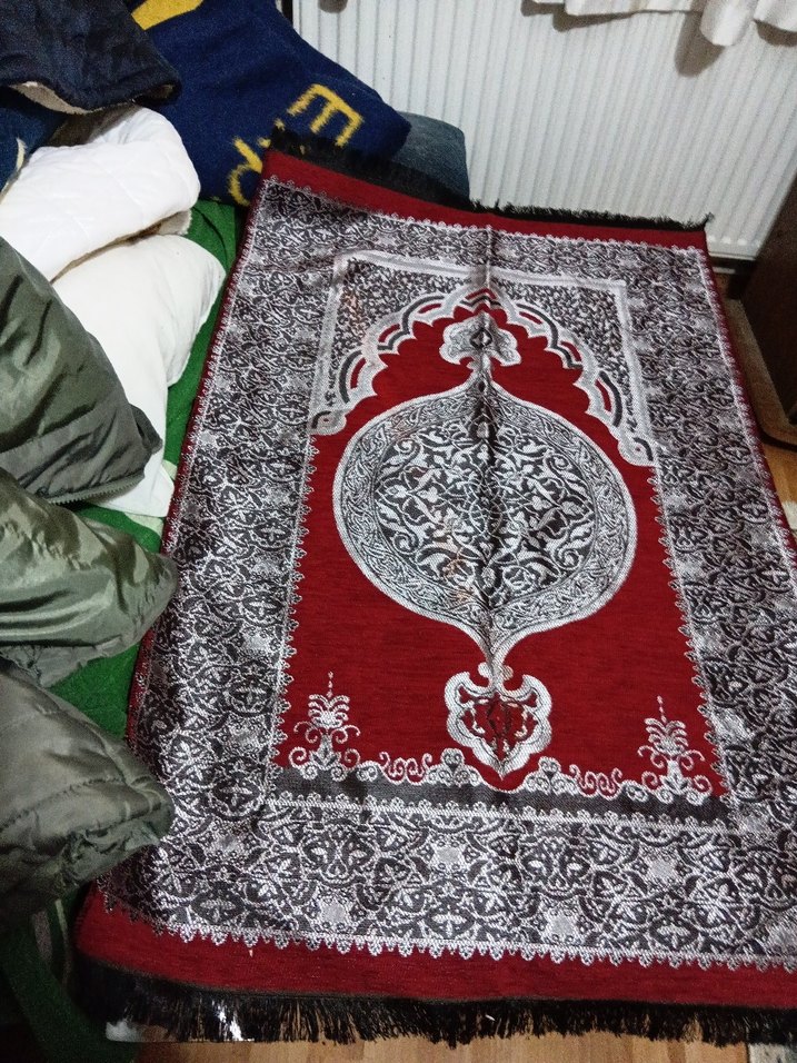 Bordo Desenli simli seccade - Görsel 3