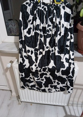 Batik Desenli kadife etek - Görsel 3