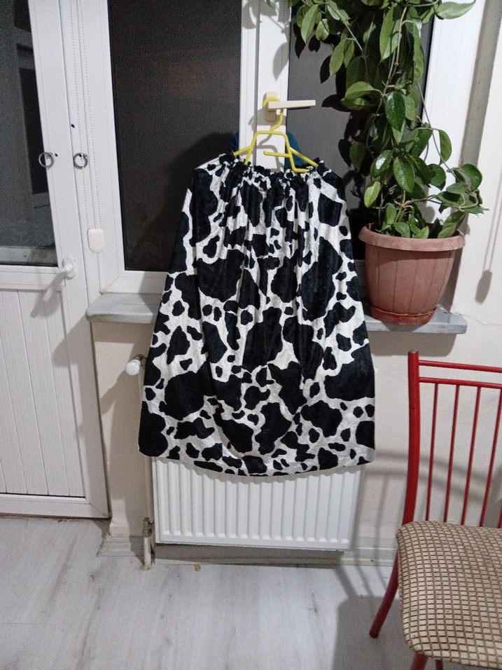 Batik Desenli kadife etek - Görsel 2