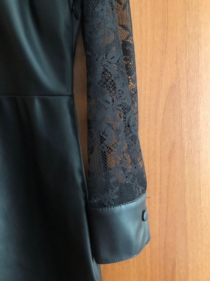 Düğmeli Siyah Midi Gotik Kadın Elbise - Görsel 2