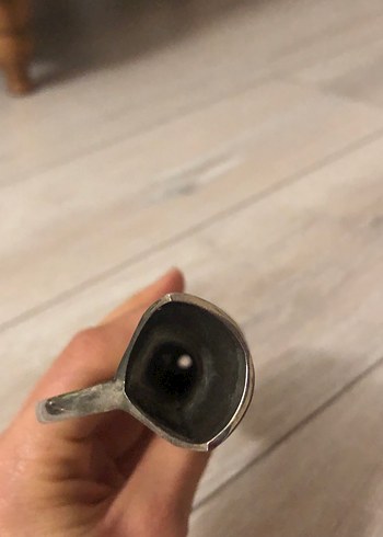 Gri ve Altın Renkli İnce Biblo - Görsel 6