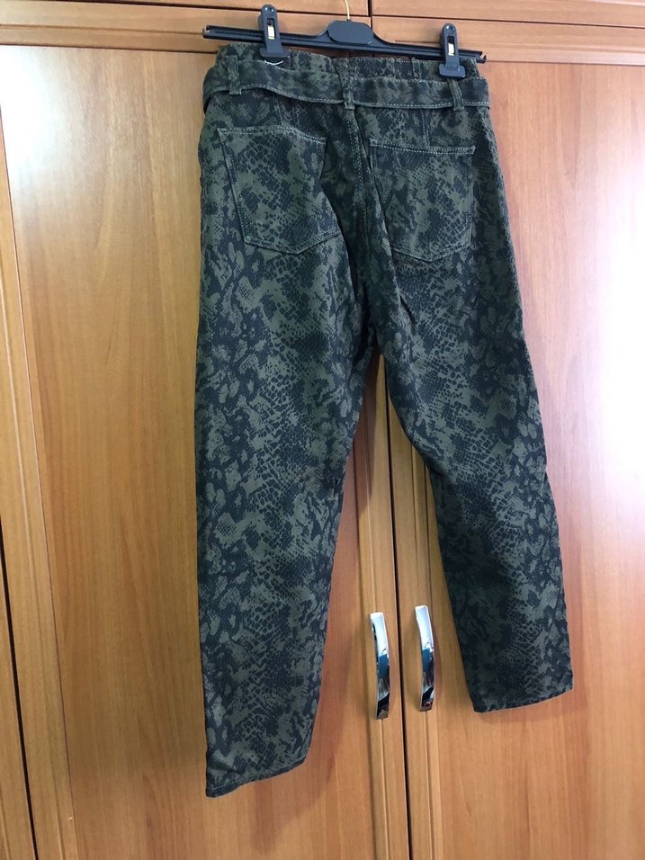 Kadın desenli jean - Görsel 3