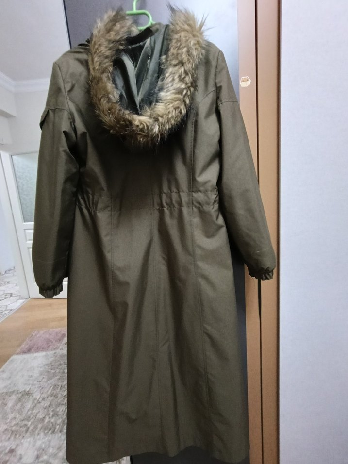 Uzun yeşil mont - Görsel 4