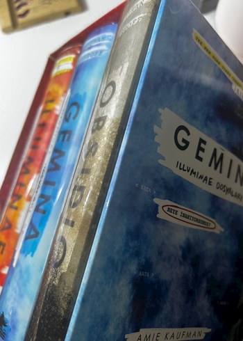 Gemina - Illuminae Dosyaları 3 Kitaplık Set