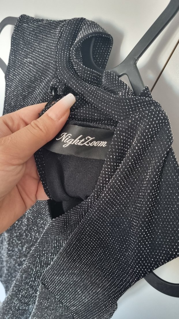 Sıfır Kol Siyah Payetli Mini Bluz - Görsel 3