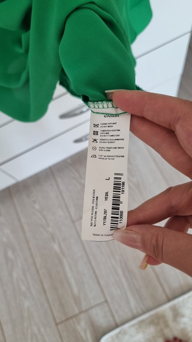 Yeşil Kadın Bluz, Kayık Yaka, Kemerli, Uzun Kollu - Görsel 3