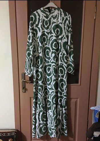 Diğer Uzun Kol Bağlamalı Yeşil Batik Tesettür Elbise