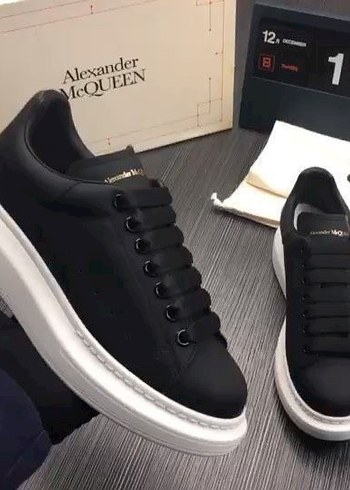 Alexander McQueen Siyah Platform Topuklu Bağcıklı Kadın Spor Ayakkabı