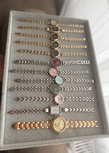 Zincir Detaylı Çok Renkli Kadın Saatleri - Görsel 3