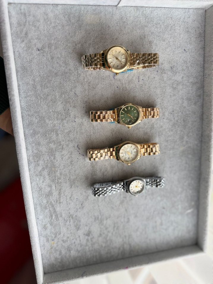 Modern Klasik Gold Kadın Kol Saati - Görsel 3