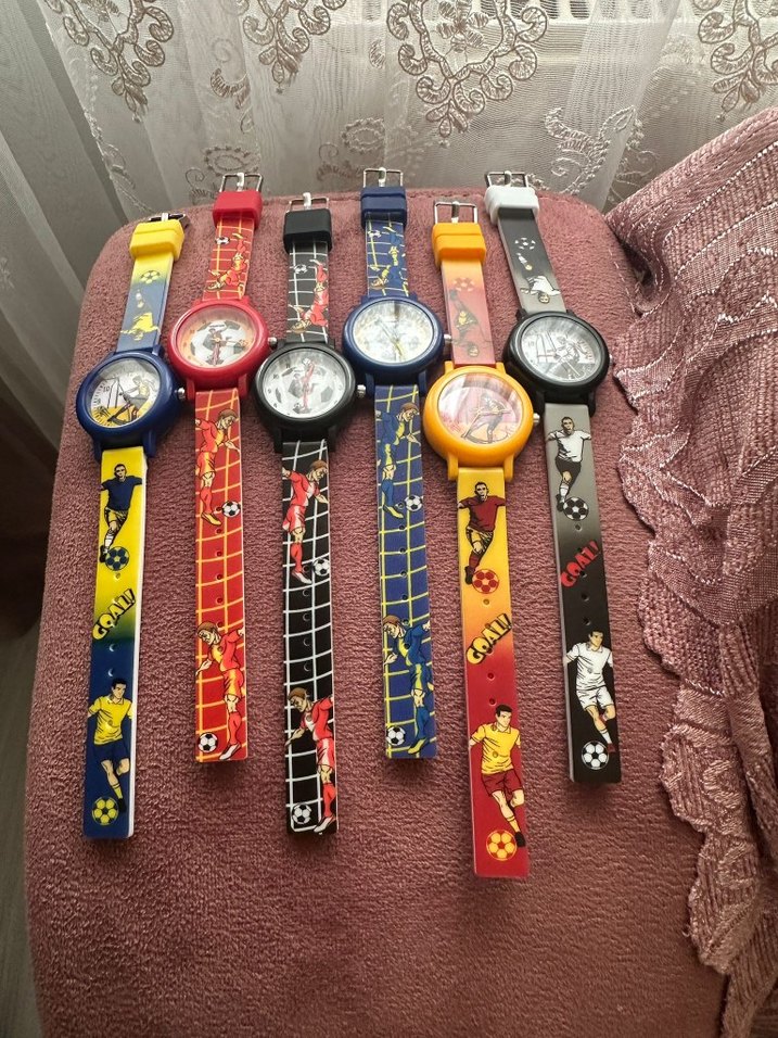 Renkli Erkek Çocuk Saatleri Velcro Bantlı - Görsel 2