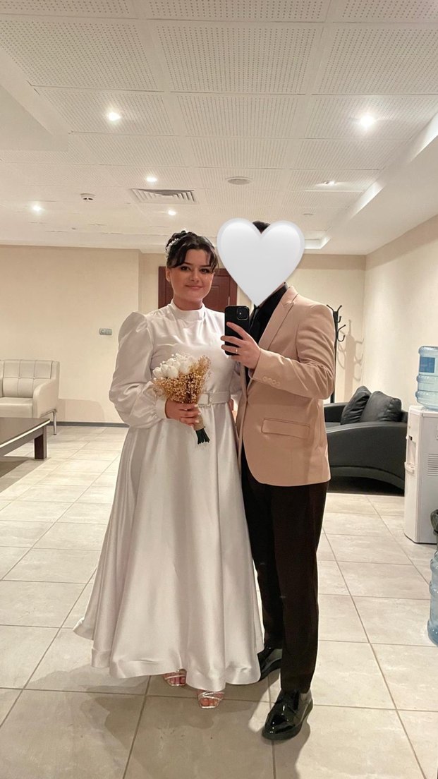 Beyaz Midi A Kesim Uzun Kollu Gelinlik - Görsel 2