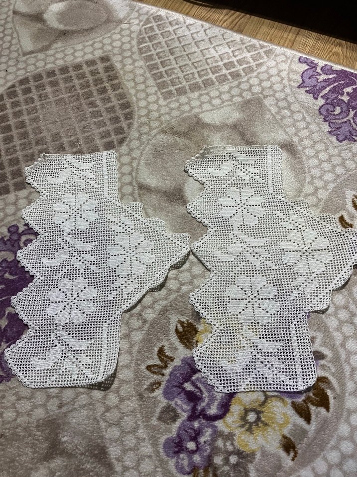 Çiçek Desenli El Yapımı Dantel Yastık - Görsel 2