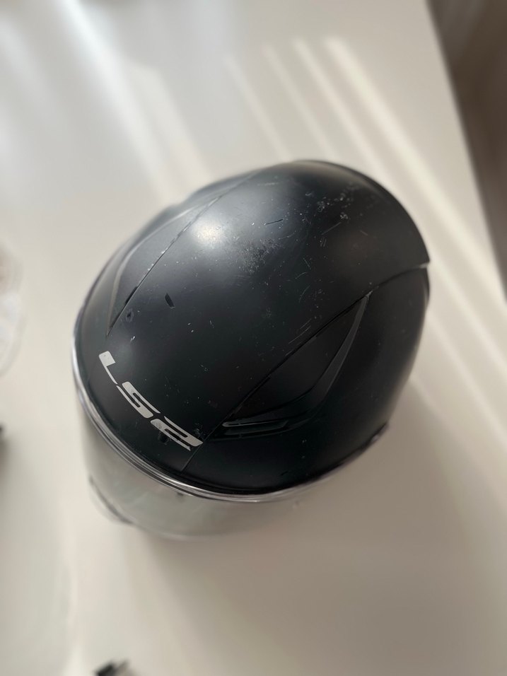 Siyah LS2 Biker Kask - Görsel 2