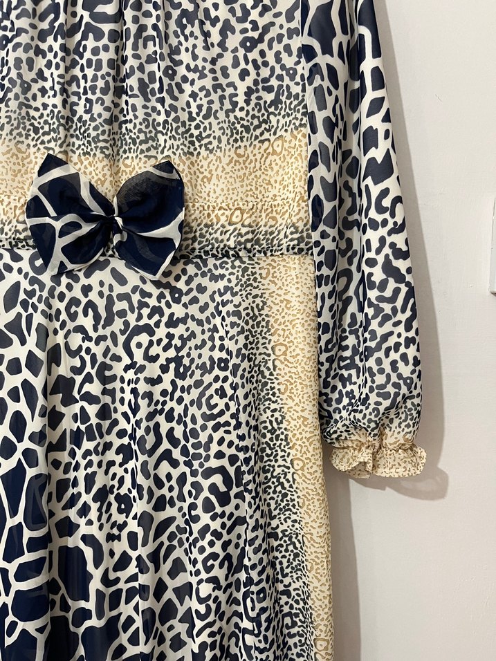 Kürk Detaylı Çok Renkli Uzun Desenli Elbise - Görsel 4