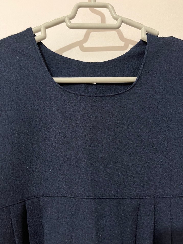 Lacivert Uzun Keten Elbise Pilili ve Bol Kesim - Görsel 2