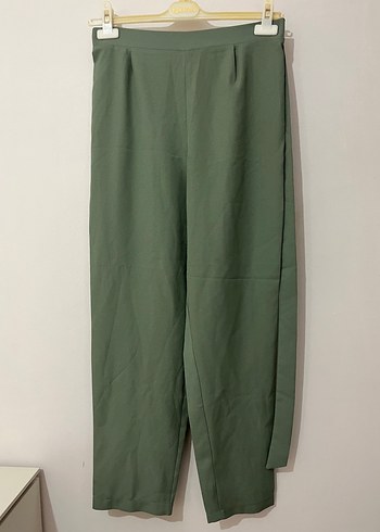 Nakış Detaylı Yeşil Kadın Takım - Görsel 4