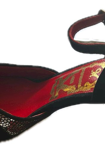 Siyah delik Desenli Tokalı Topuklu Kadın Ayakkabı - Görsel 2