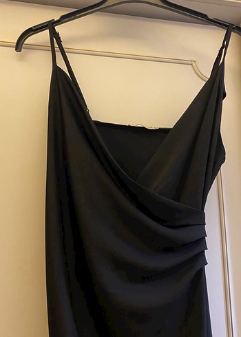 Fashionsak Siyah Uzun Drapeli V Yaka Klasik Elbise