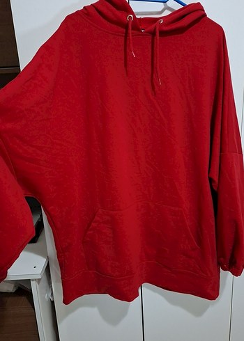 Trendyol & Milla Kırmızı Kapüşonlu Kadın Sweatshirt