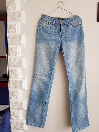 Levis jean 27/32 ölçü 