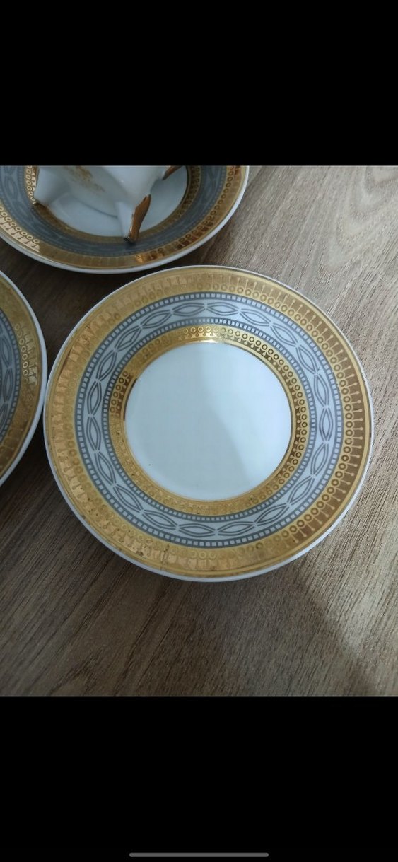 Altın detaylı beyaz fincan takımı - Görsel 2