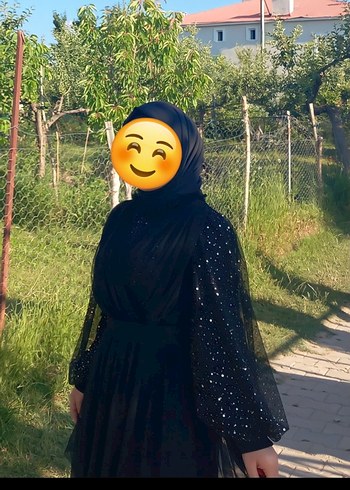 Abiye Uzun Siyah kolları pullu abiye