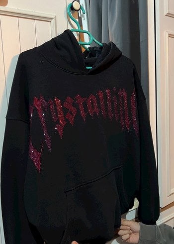 Diğer Pul İşlemeli Siyah Kapüşonlu Sweatshirt