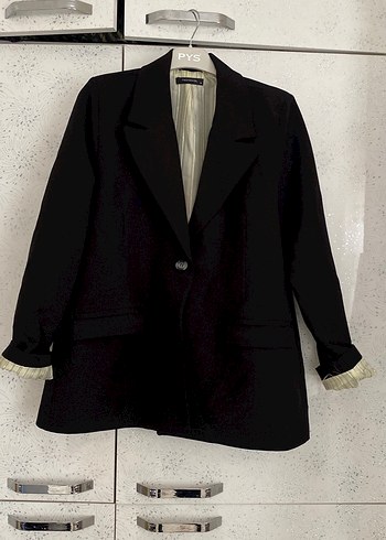 Kadın Siyah Keten Düğmeli Blazer Ceket