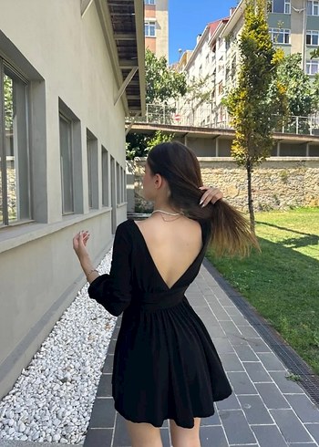 m Beden Uzun Kollu Siyah V Yaka Mini şortu Elbise
