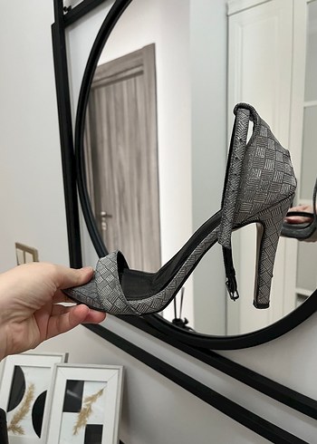 Gri Stiletto Topuklu Kadın Abiye Ayakkabı