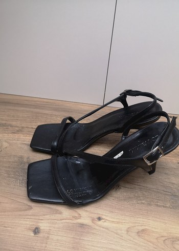 LC Waikiki Siyah Kadın Topuklu ayakkabı