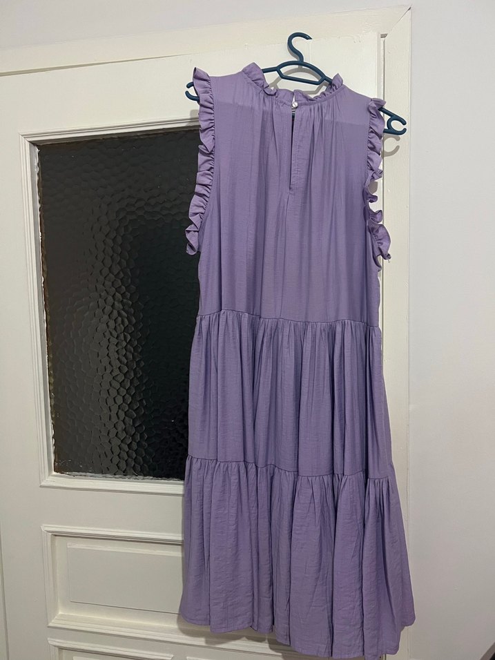 Mor Renkli Uzun Kolsuz Fırfırlı Elbise - Görsel 2