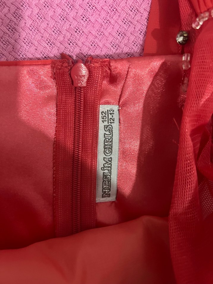 Kırmızı Drapeli Uzun Çocuk Abiye Elbise - Görsel 5