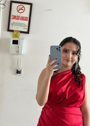 Abiye Kırmızı Drapeli Uzun Straplez Abiye